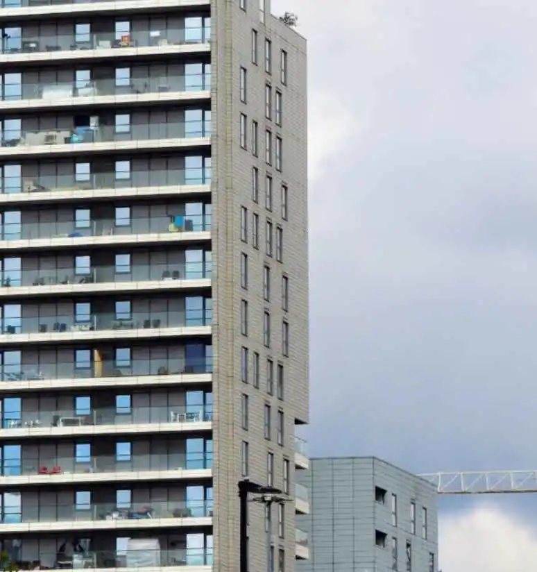 Pak Tower 2